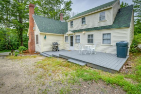 Cozy Vacation Rental Home Near Lake Winnipesaukee!